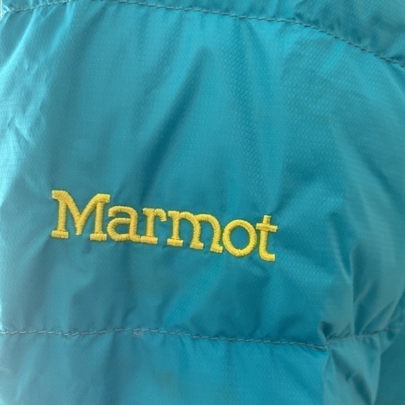 Marmot small turquoise down coat. - Picture 7 of 11